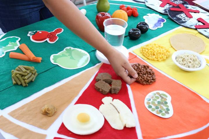 Estilos de vida saludable y no fumar previene el cáncer: Salud Colima