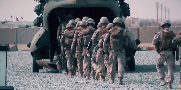 Government shutdown creates pay uncertainty for military families