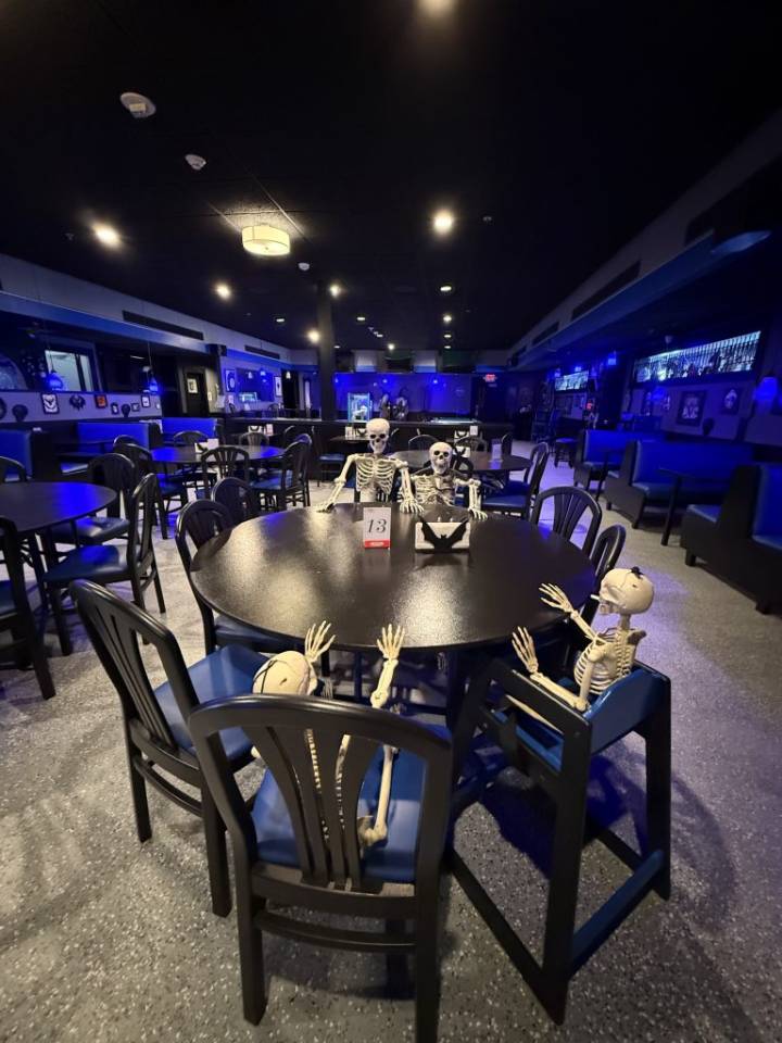 Halloween-themed Zero Bar and Grille opens in Portland