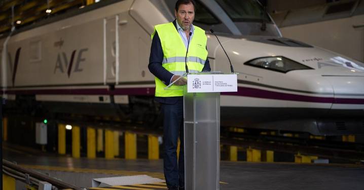 Transportes anuncia inversión de mil millones en Renfe para mantenimiento