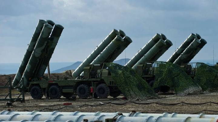 India in talks with Russia to buy Rs 10,000 crore missiles for S