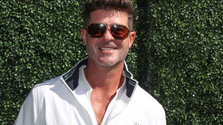 Robin Thicke to headline Cathedral City Hot Air Balloon Festival