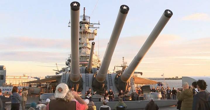 Navy, Marine Corps' Homecoming 250 birthday celebrations wrap up during sendoff in Camden, New Jersey