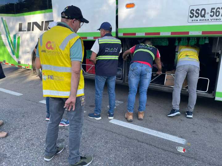 GOAT lidera operativos Anticontrabando en las principales vías del Tolima con apoyo de la Dian y el ICA