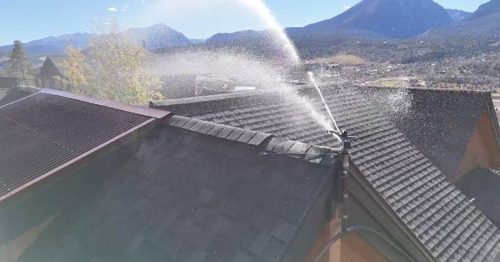 Colorado innovators create wildfire sprinkler system for homes that can detect heat from approaching flames