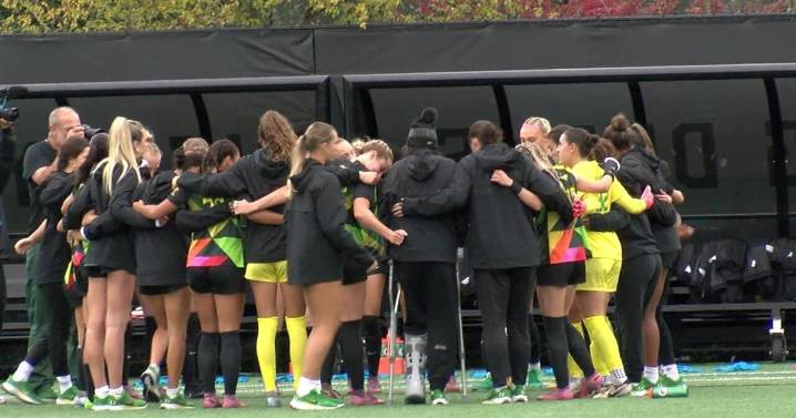 Oregon soccer staying positive as struggles continue
