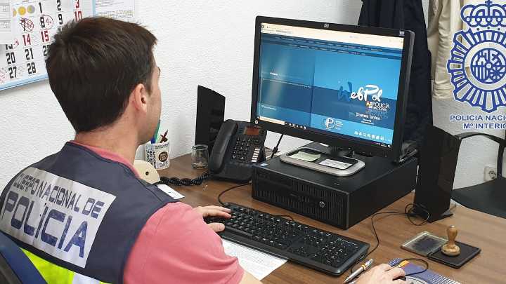 Detenido en Toledo por crear y difundir con IA imágenes de carácter sexual de 26 mujeres: algunas eran menores
