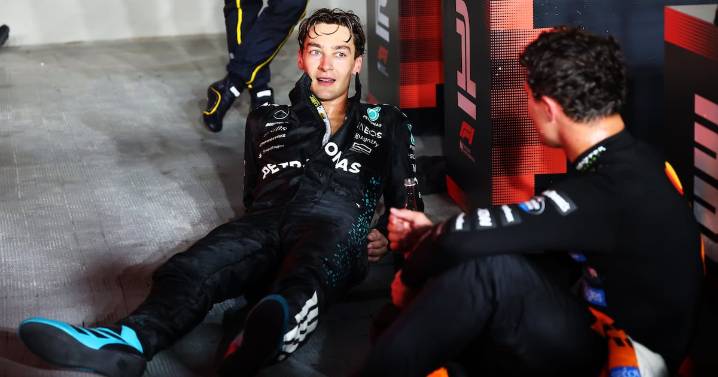 Un contundente George Russell se impone en Singapur y los McLaren siguen perdiendo ventaja ante Max Verstappen en la F1