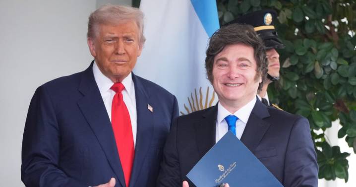 Para beneplácito de Trump: Aliados de Milei aventajan en las elecciones legislativas de Argentina