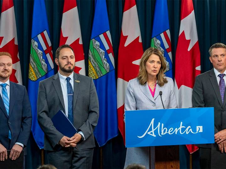 Public support for Smith, UCP has dipped amid teachers' strike: poll