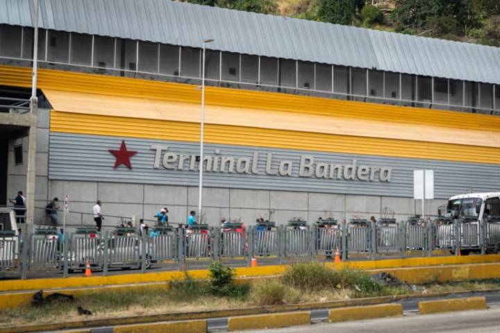 Reportan aumento de venta de boletos en rutas suburbanas por uso...