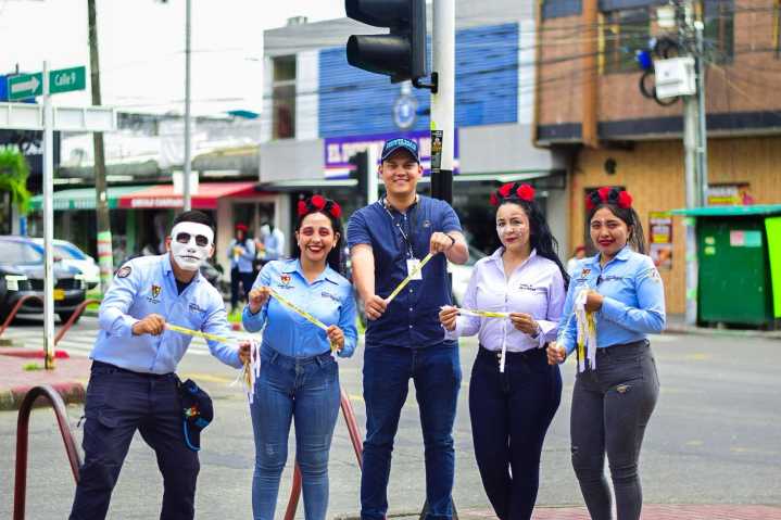 “Que este Halloween no seas un susto en la vida de tu familia”