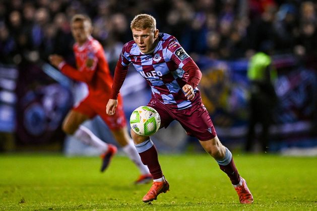 Josh Thomas provides loan repayment to keep Drogheda in hunt for European place