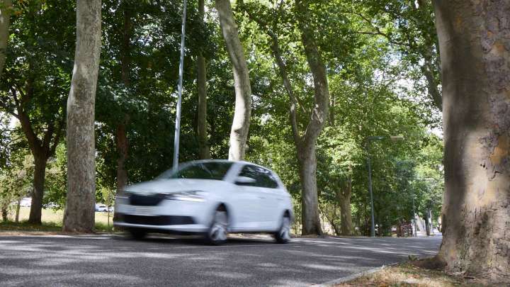 Tres alcaldes de Navarra acusan al Ayuntamiento de Asirón de engañar con el cierre de la carretera de la Universidad