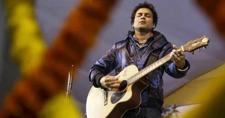 Brahmin youth tears sacred thread at Zubeen Garg’s cremation site