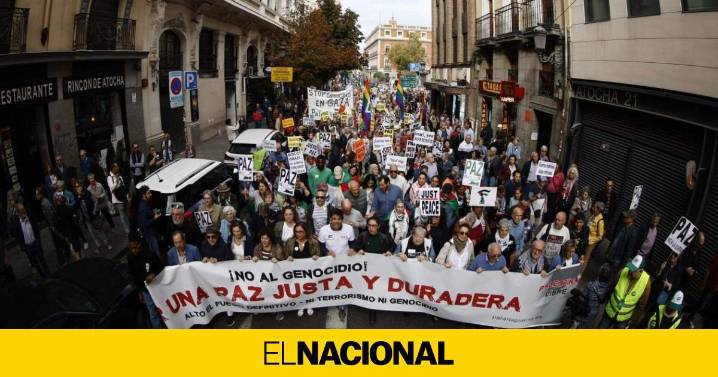 Madrid clama por la paz en Palestina en una manifestación con centenares de asistentes