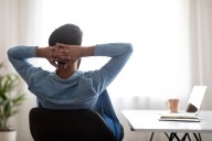 Inmigrante ganaba $6 por hora en un taxi y ahora es dueño de dos empresas: su historia