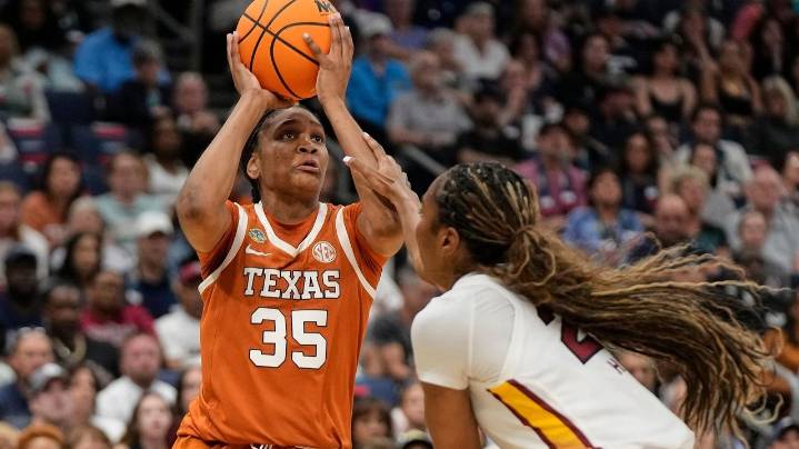 South Carolina picked to repeat as SEC champions, Texas' Madison Booker is Preseason Player of Year