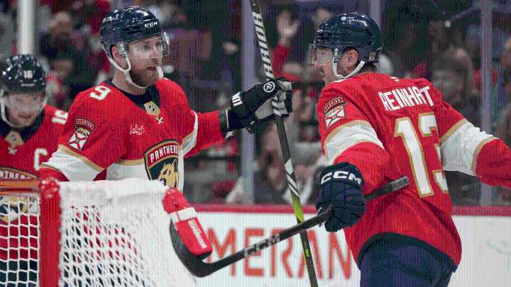 Bennett, Reinhart find home, footing with 2-time Cup champion Panthers