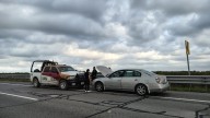 Guardia Estatal auxilia a automovilista con falla mecánica en carretera Matamoros