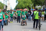 “Es condición, no una enfermedad”: realizan rodada en silla de ruedas por la inclusión