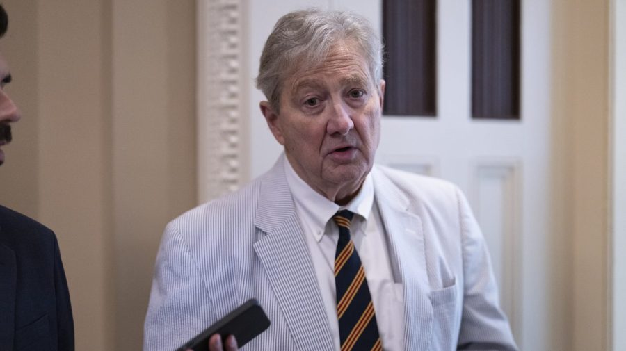 Republican senator says back pay for federal workers is ‘not up to the president’