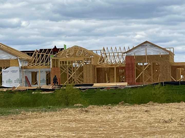 Buying or selling a house? Here’s why the government shutdown could make both harder