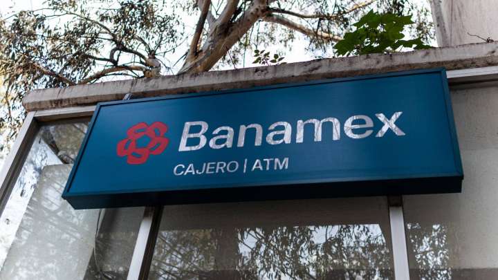 Grupo México Lanza Oferta Vinculante para Adquirir hasta 100% de Banamex