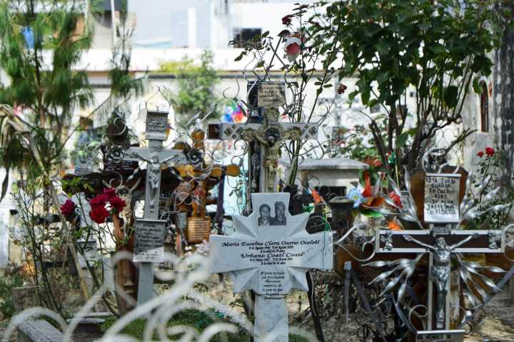 Buscan terrenos para ampliar los panteones de las juntas auxiliares de Puebla; la Comuna fomentará las cremaciones