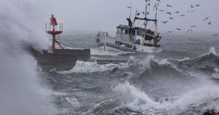 Storm Benjamin danger to life 70mph wind warnings come into force
