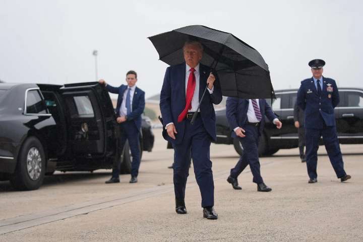 Trump emprende viaje hacia Israel y Egipto para abordar la guerra contra Gaza