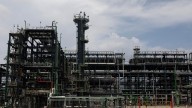 Nigerian billionaire plans expansion of Africa's biggest oil refinery