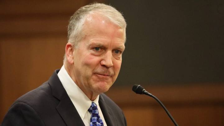 Sullivan endorses Trump's deployment of military to Chicago