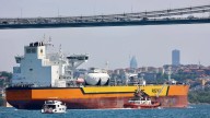 Reliance snaps up Mideast oil after Russia sanctions
