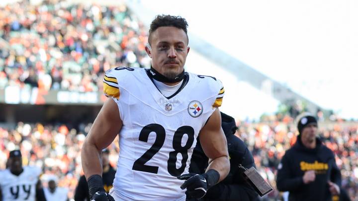 Steelers place S Miles Killebrew on IR