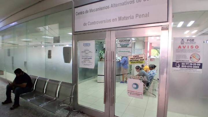 CEDH abre queja de oficio contra FGE por desaparición del joven duranguense Carlos Emilio, en Mazatlán