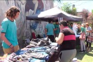 Estudiantes secundarios realizaron una feria americana para reunir fondos
