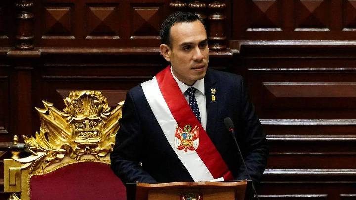 Presidente de Perú decreta estado de emergencia en Lima por ola de violencia