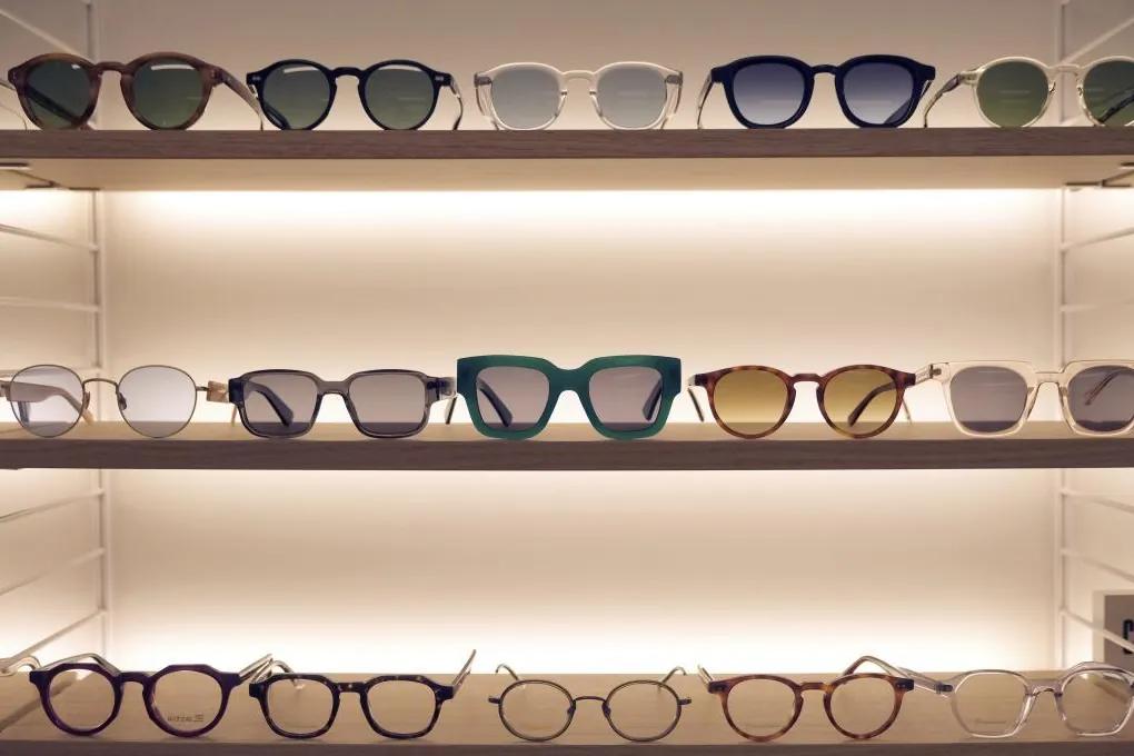 El Gobierno aprueba las ayudas directas de 100 euros a menores de 16 años para gafas y lentillas