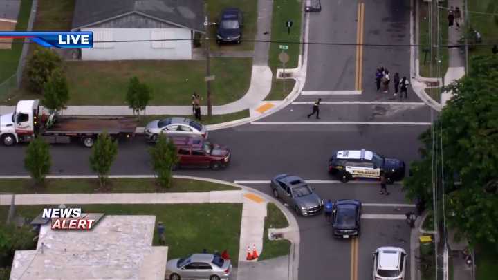 2 children hospitalized after car crashes into pedestrian in Florida City