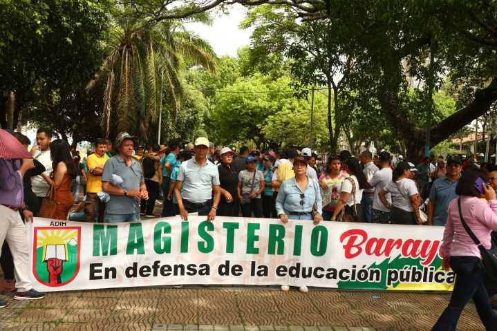 Poca participación en paro de docentes en Neiva