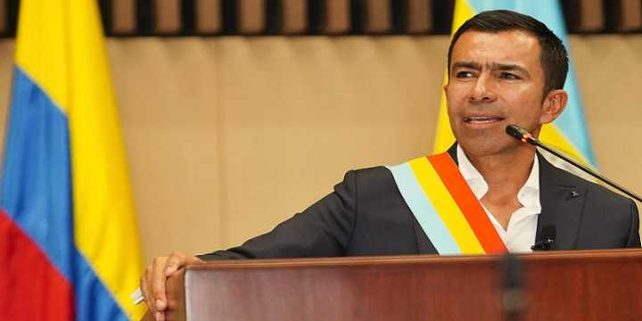 Gobernador Jorge Rey estalla y arremetió contra Ministerio