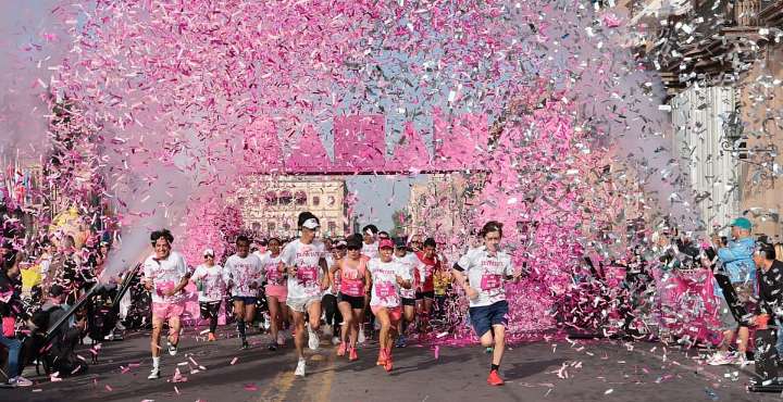 Pinktate de Rosa, pinta de color y amor el centro de Morelia