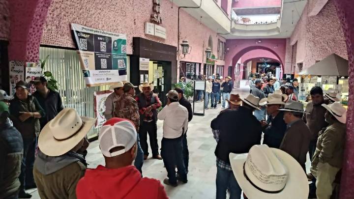 Productores del noreste de Guanajuato se suman al paro nacional por el rescate del campo mexicano