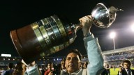 Russo y una vida dedicada al fútbol: del volante aguerrido al DT campeón de América