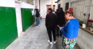 La grieta del poncho: entre la tradición y la política en una mañana electoral salteña