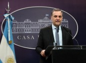 Adorni confirmó a Espert como candidato y le bajó el tono a la denuncia