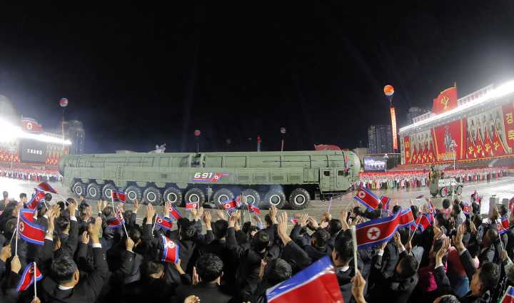 North Korea shows off new intercontinental ballistic missile