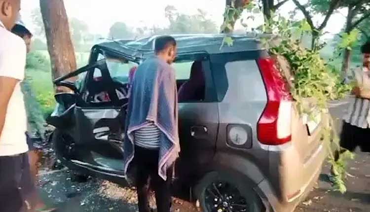 Revenue Inspector Killed, 6 Injured As Car Hits Tree After Losing Balance In Angul
