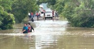 Por lluvias, habilitan albergues y suspenden clases en Oaxaca